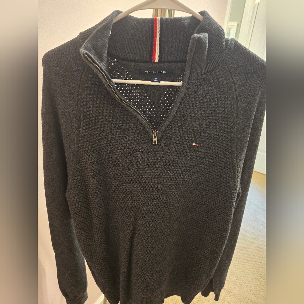 Tommy Hilfiger Gray Zip Up Sweater Classic Knit